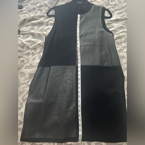 Micheal Studio, black knit/faux leather tunic, size: 1X - Picture 4 of 5